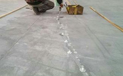 确保平凉平凉环氧地坪工程质量必须严格把控三个环节